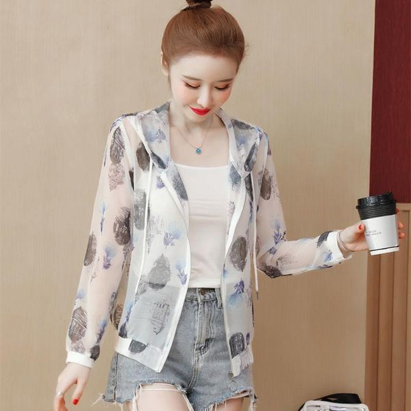 women's jackets 2021 summer thin sun protection jacket women long sleeve hooded chiffon coat female casual printed short outerwear y448, Black;brown
women's jackets 2021 summer thin sun protection jacket women long sleeve hooded chiffon coat female casual printed short outerwear y448, Black;brown