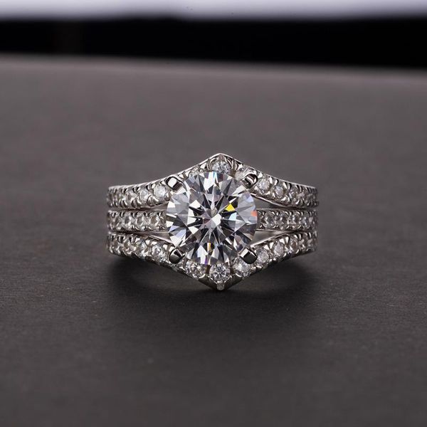cluster rings cmajor sterling silver synthetic diamond jewelry fashion 14ct cubic zircon white yellow blue pink round classic ring for women, Golden;silver
cluster rings cmajor sterling silver synthetic diamond jewelry fashion 14ct cubic zircon white yellow blue pink round classic ring for women, Golden;silver