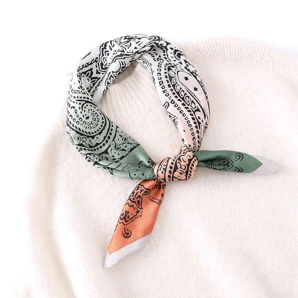 ins south korea new simulation silk spring and summer decoration small square scarf color matching hair band, Blue;gray
ins south korea new simulation silk spring and summer decoration small square scarf color matching hair band, Blue;gray