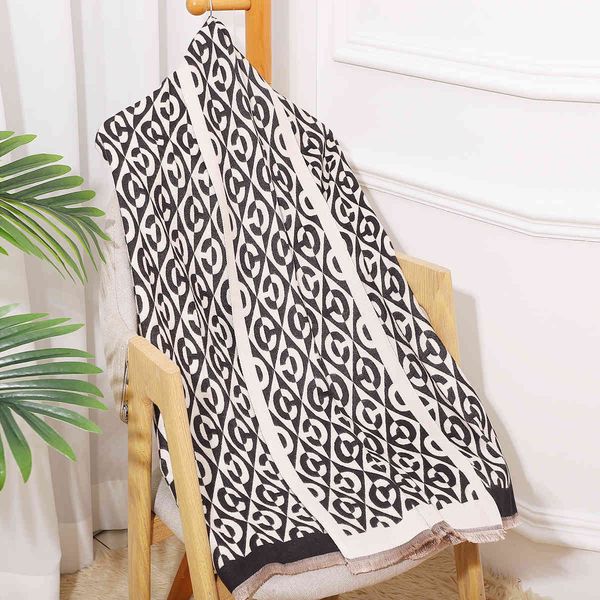 tippet muffler scarf scarf female 2021 autumn and winter warm big shawl with cloak, versatile thickened fashionable plaid cashmere, Blue;gray
tippet muffler scarf scarf female 2021 autumn and winter warm big shawl with cloak, versatile thickened fashionable plaid cashmere, Blue;gray