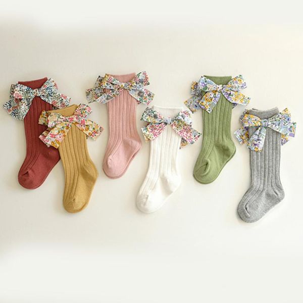 sweet floral bowknot side design princess girls socks cotton solid color ribbed knee high long for children calcetines, Pink;yellow 
sweet floral bowknot side design princess girls socks cotton solid color ribbed knee high long for children calcetines, Pink;yellow