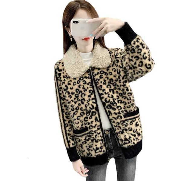 imitation mink coat women's short 2021 autumn winter leopard print thickened versatile foreign style zipper wool collar knitted cardiga, Black;brown
imitation mink coat women's short 2021 autumn winter leopard print thickened versatile foreign style zipper wool collar knitted cardiga, Black;brown