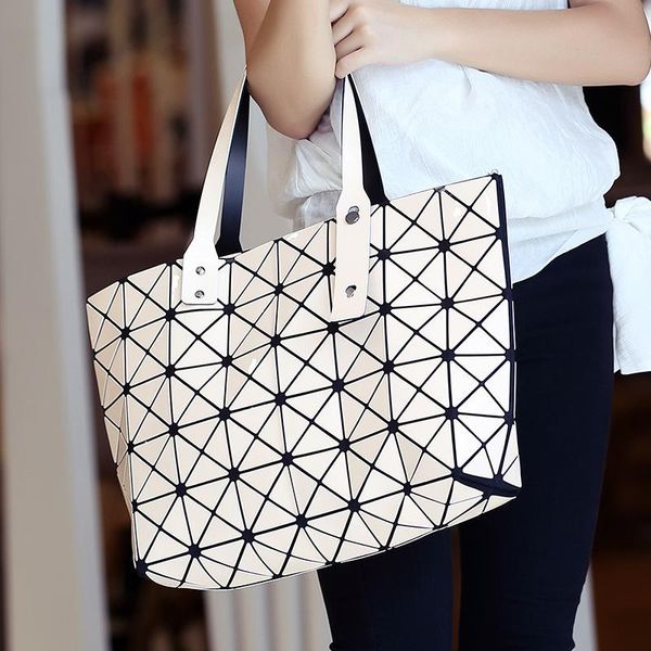 duffel bags women's 5*8 cube bag fashion rhombus geometric paint single shoulder laser
duffel bags women's 5*8 cube bag fashion rhombus geometric paint single shoulder laser