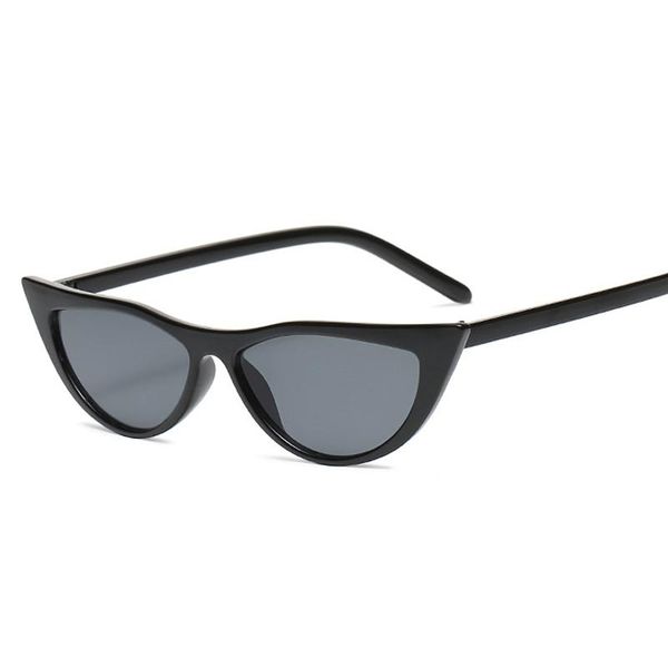 sunglasses small frame retro cat eye women fashion trend multicolor casual wild driving street shooting glasses, White;black
sunglasses small frame retro cat eye women fashion trend multicolor casual wild driving street shooting glasses, White;black
