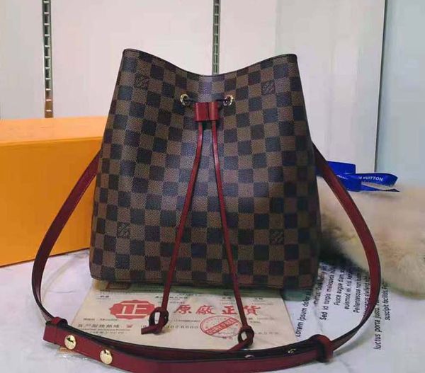 woman handbag luxury designer shoulder bags tote bag leather fashion ladies wallet pocket 028
woman handbag luxury designer shoulder bags tote bag leather fashion ladies wallet pocket 028