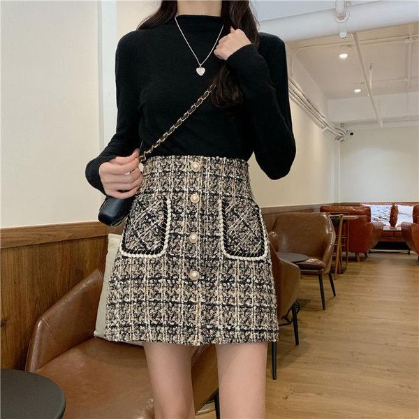women's shorts autumn and winter 2021 high waist with sweater trendy a- line woolen plaid short skirt, White;black
women's shorts autumn and winter 2021 high waist with sweater trendy a- line woolen plaid short skirt, White;black