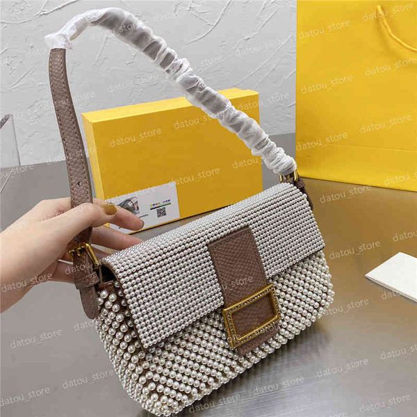 women luxurys designers crossbody bags designer handbag classic baguette shoulder bag womens tote blink shining handbags purses
women luxurys designers crossbody bags designer handbag classic baguette shoulder bag womens tote blink shining handbags purses