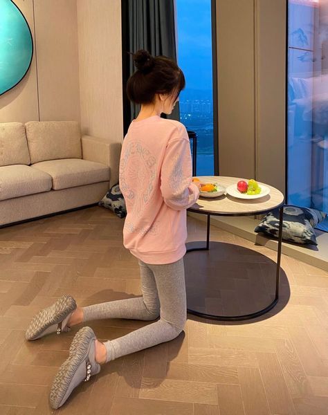 loving u ch pink sports girlish suit early spring gentle casual rhinestone sweater grey leggings, Black
loving u ch pink sports girlish suit early spring gentle casual rhinestone sweater grey leggings, Black
