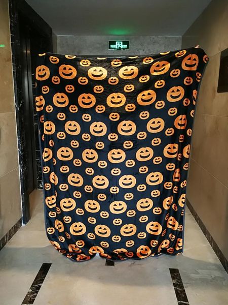 blankets 1pcs tokyo ghoul anime blanket plush velvet warm decoration soft bed home throw sofa kid gifts
blankets 1pcs tokyo ghoul anime blanket plush velvet warm decoration soft bed home throw sofa kid gifts