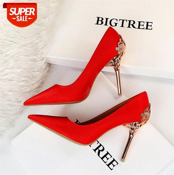 2689-1 european and american style fashion thin metal decorative stiletto high-heeled satin shallow mouth pointed toe single wedd #v570
2689-1 european and american style fashion thin metal decorative stiletto high-heeled satin shallow mouth pointed toe single wedd #v570