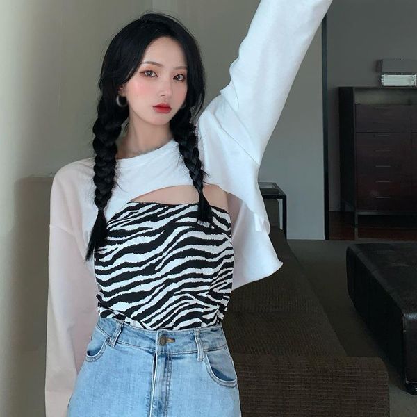 sweatshirt women's design sense layered wear long-sleeved jacket coat one-shoulder zebra pattern fashion halter vest hoodies & sweatshi, Black
sweatshirt women's design sense layered wear long-sleeved jacket coat one-shoulder zebra pattern fashion halter vest hoodies & sweatshi, Black
