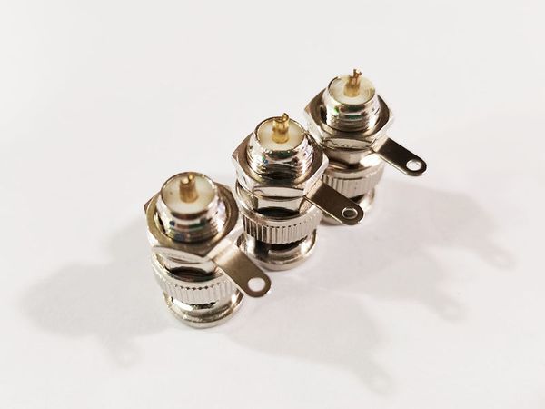 copper straight bnc male connector with nut bulkhead, solder cup deck mount rf plug, panel mount/10pcs
copper straight bnc male connector with nut bulkhead, solder cup deck mount rf plug, panel mount/10pcs