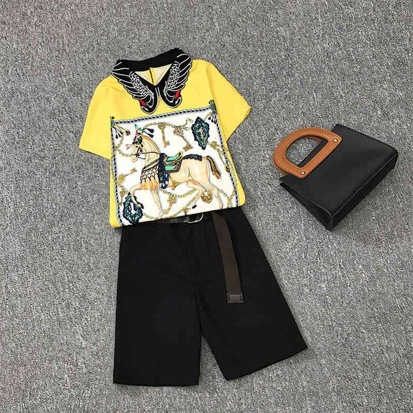 tracksuits 2021 with belt plus size women's summer casual sets vintage print ladies nice short sleeved blouses + shorts pants suits, Gray
tracksuits 2021 with belt plus size women's summer casual sets vintage print ladies nice short sleeved blouses + shorts pants suits, Gray