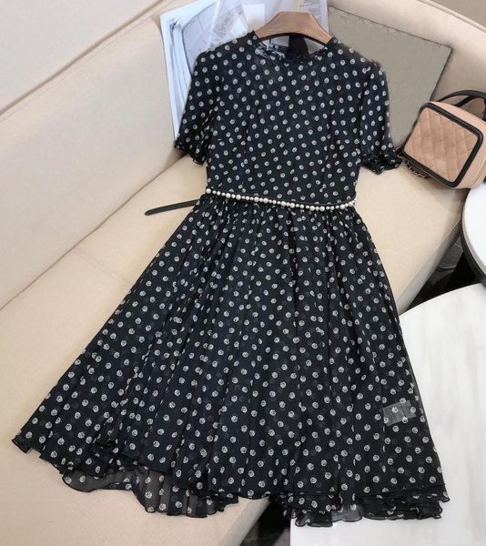 party dresses spring summer 2021 black printed silk round neck pearl belt waist short sleeve dress, White;black
party dresses spring summer 2021 black printed silk round neck pearl belt waist short sleeve dress, White;black