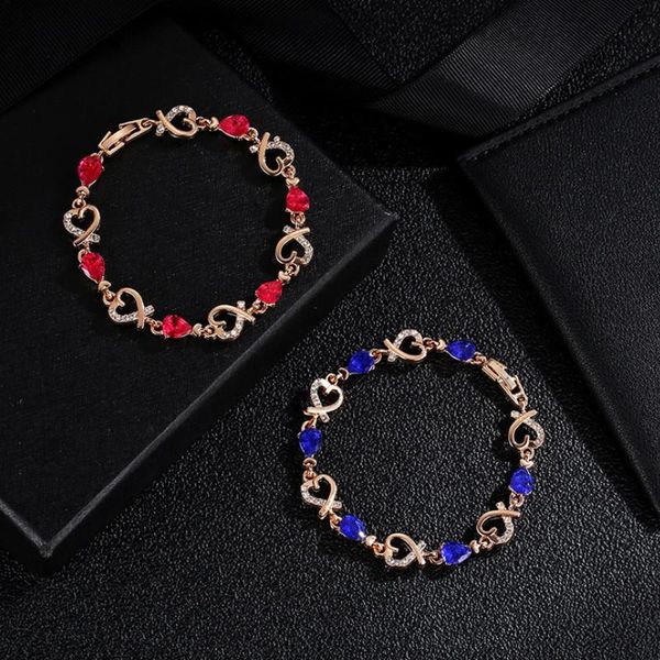 link, chain 2021 heart-shaped hollow flowers diamonds bracelet for women fashion jewelry, Black
link, chain 2021 heart-shaped hollow flowers diamonds bracelet for women fashion jewelry, Black