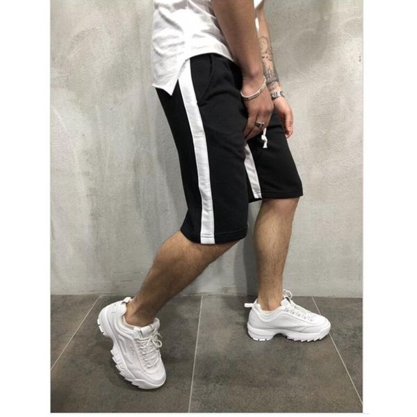 men's shorts 2021 leisure sports fitness pants style color matching for men, White;black
men's shorts 2021 leisure sports fitness pants style color matching for men, White;black