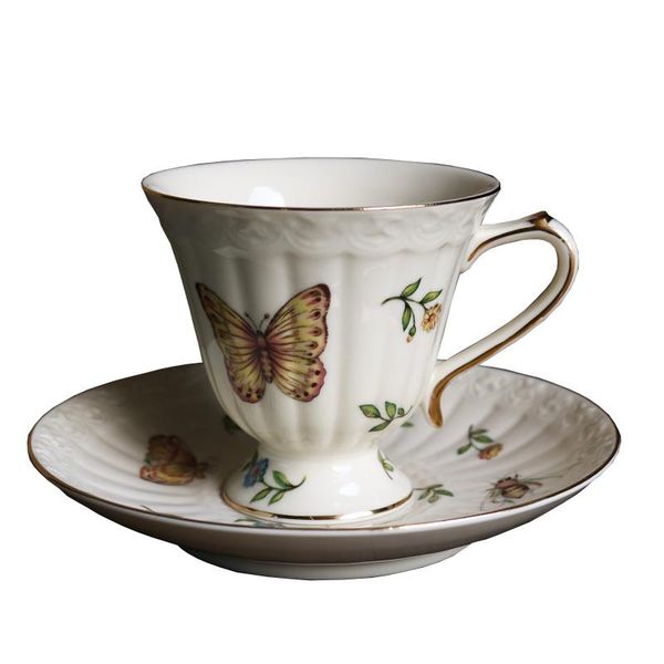 cups & saucers europe vintage luxury reusable romantic cup and saucer creative design table coffee ornaments xicara home decoration ec50bd
cups & saucers europe vintage luxury reusable romantic cup and saucer creative design table coffee ornaments xicara home decoration ec50bd