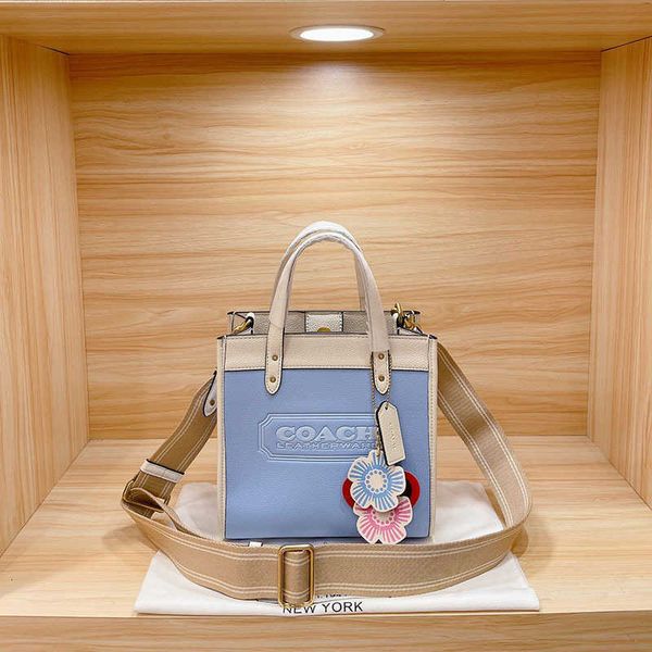 women luxurys designers bags 2021 womens handbags purses designer crossbody wallet bag louisbags_18 malache field tote,women fashion messeng 
women luxurys designers bags 2021 womens handbags purses designer crossbody wallet bag louisbags_18 malache field tote,women fashion messeng