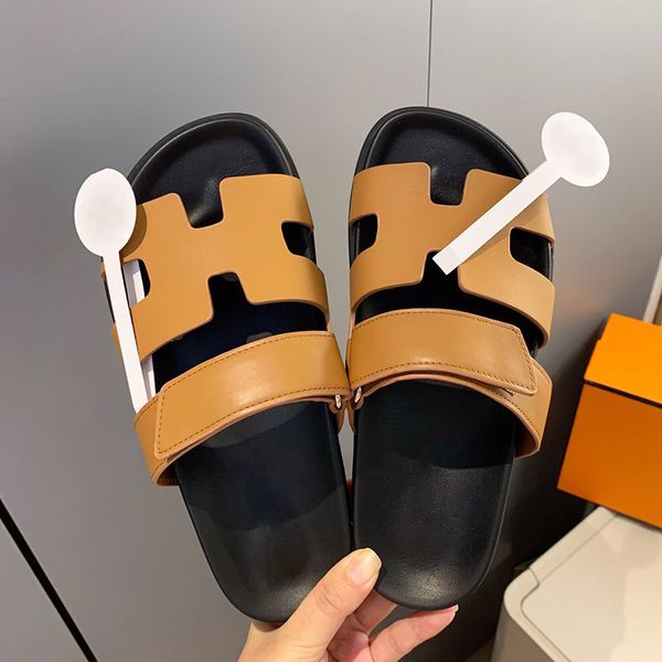 2021 flat slippers women sandals foam runner soft leather platform slides black novelty solid shoes sandal brown scuffs shoe womens slipper
2021 flat slippers women sandals foam runner soft leather platform slides black novelty solid shoes sandal brown scuffs shoe womens slipper