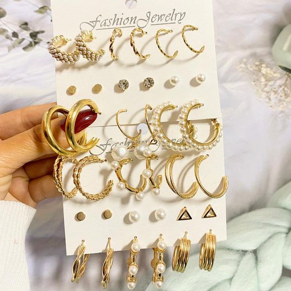 hoop & huggie mic 2021 circle round earrings for women's fashion statement golden charm pearl party jewelry, Golden;silver
hoop & huggie mic 2021 circle round earrings for women's fashion statement golden charm pearl party jewelry, Golden;silver