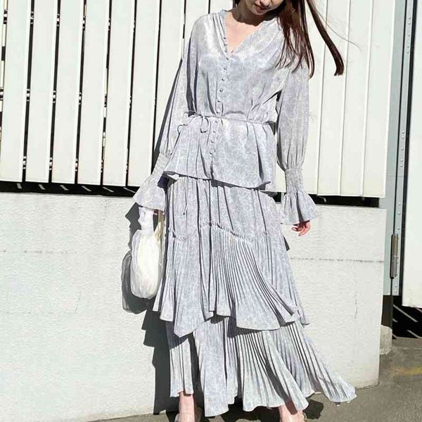 casual dresses spring flare sleeve lace up blouse woman shirts sweet v-neck long women summer fresh blusas de mujer sstr, Black;gray
casual dresses spring flare sleeve lace up blouse woman shirts sweet v-neck long women summer fresh blusas de mujer sstr, Black;gray