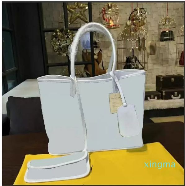 2021 bags luxurys designers women handbag messenger oxidizing leather elegant shoulder crossbody tote shopping bag
2021 bags luxurys designers women handbag messenger oxidizing leather elegant shoulder crossbody tote shopping bag