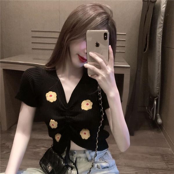 women's t-shirt flowers embroidered knitted shirt short sweater thin cardigan slim v-neck coat ladies pullovers a485, White
women's t-shirt flowers embroidered knitted shirt short sweater thin cardigan slim v-neck coat ladies pullovers a485, White