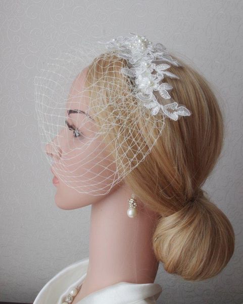 bridal veils lace pearls birdcage veil ivory tulle vintage style petite mini blusher wedding accesory, Black
bridal veils lace pearls birdcage veil ivory tulle vintage style petite mini blusher wedding accesory, Black