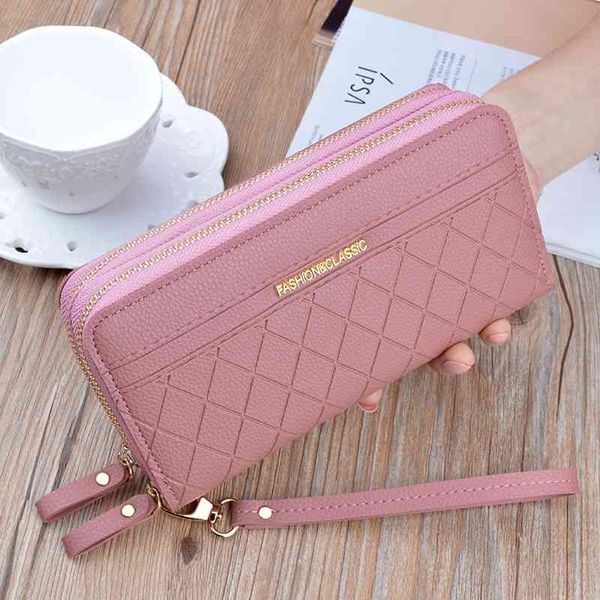 2021 new zipper hand women's long fashion large capacity double wallet mobile phone bag, Red;black
2021 new zipper hand women's long fashion large capacity double wallet mobile phone bag, Red;black