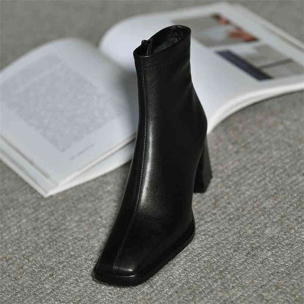 genuine leather high heels zipper round toe keep warm plus size movie star office lady handmade ankle boots 210914, Black
genuine leather high heels zipper round toe keep warm plus size movie star office lady handmade ankle boots 210914, Black