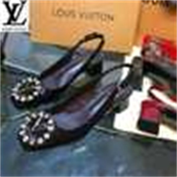sneakers designer luxury shoes women high ballerinas heels sandals loafers slippers mules dress slides pumps vc8q, Black;white
sneakers designer luxury shoes women high ballerinas heels sandals loafers slippers mules dress slides pumps vc8q, Black;white