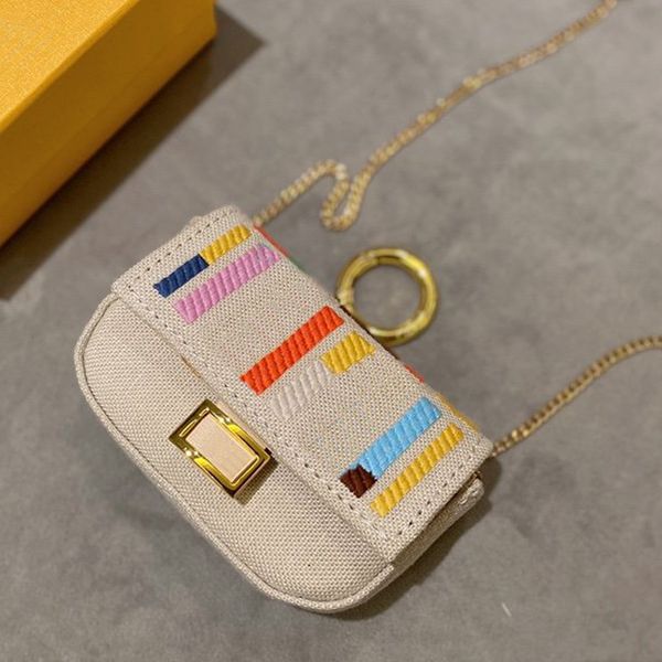 handbag women luxurys designers bag 2021 shoulder bags mini cross body detachable chains strap cover plain letter embroidery canvas with gif
handbag women luxurys designers bag 2021 shoulder bags mini cross body detachable chains strap cover plain letter embroidery canvas with gif