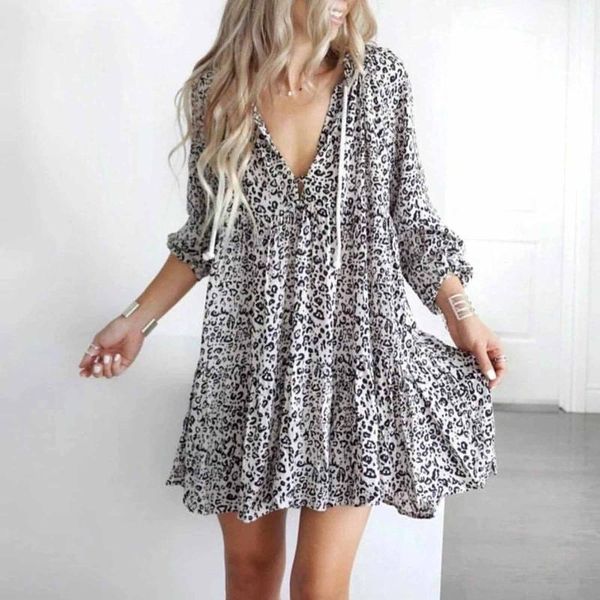 casual dresses fashion deep v-neck floral print mini dress women's ladies loose ruffles draped short long-sleeved daily, Black;gray
casual dresses fashion deep v-neck floral print mini dress women's ladies loose ruffles draped short long-sleeved daily, Black;gray