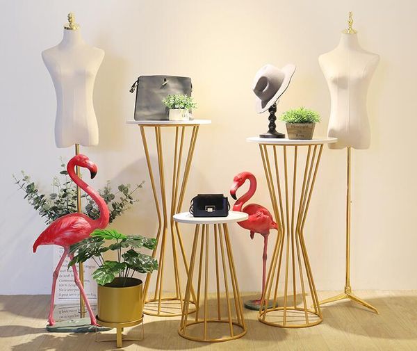 hangers & racks clothing shop window decoration props display rack, creative women's golden exhibition
hangers & racks clothing shop window decoration props display rack, creative women's golden exhibition