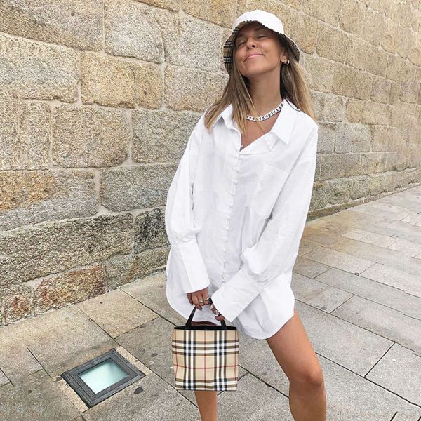 spring and autumn cardigan cotton long sleeved white shirt design feeling loose lapel medium blouse women, Black;brown
spring and autumn cardigan cotton long sleeved white shirt design feeling loose lapel medium blouse women, Black;brown