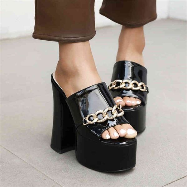 sandals pxelena street punk style metal chain gothic slides women block chunky high heels platform modern slippers nightclub shoes 35-46 mz6, Black
sandals pxelena street punk style metal chain gothic slides women block chunky high heels platform modern slippers nightclub shoes 35-46 mz6, Black