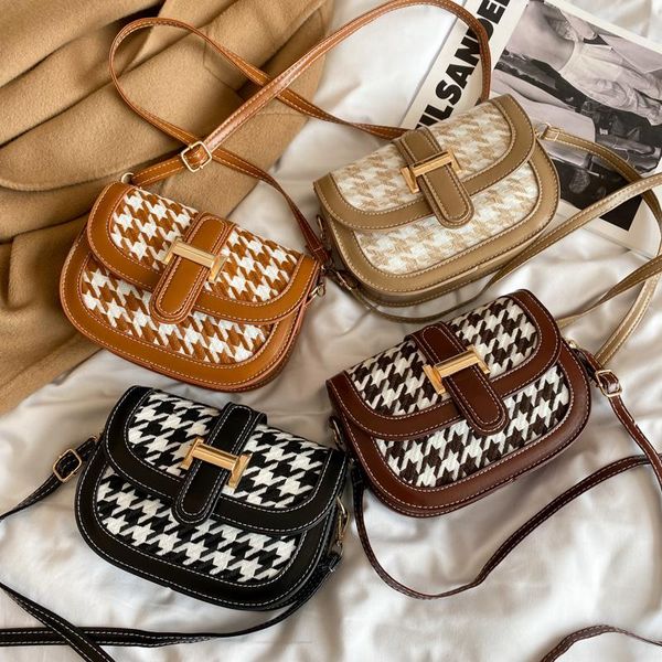 one-shoulder woolen retro bags 2021 trendy high-grade women's bag spring and summer crossbody saddle all-match elegant cosmetic & cases
one-shoulder woolen retro bags 2021 trendy high-grade women's bag spring and summer crossbody saddle all-match elegant cosmetic & cases