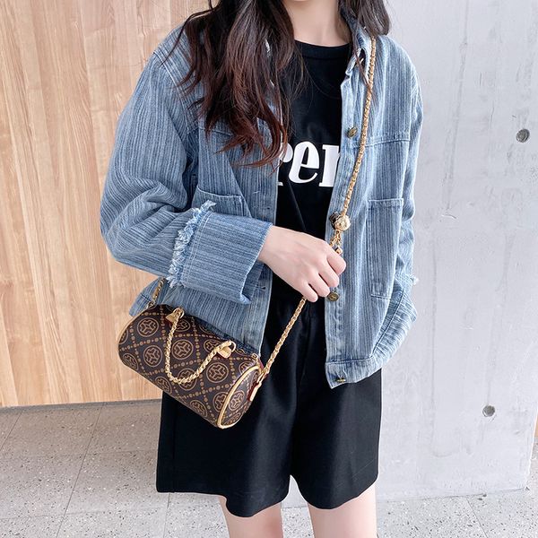bag female new high sense niche design old flower cylinder bag chain hand single shoulder diagonal handbags sale
bag female new high sense niche design old flower cylinder bag chain hand single shoulder diagonal handbags sale
