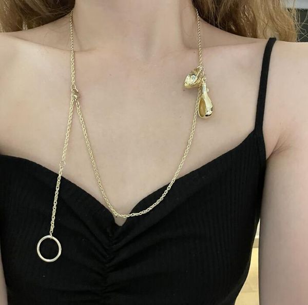 pendant necklaces ins style clavicle chain geometric irregular o-shaped buckle punk women chic necklace, Silver
pendant necklaces ins style clavicle chain geometric irregular o-shaped buckle punk women chic necklace, Silver