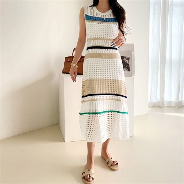 2021 a line new arrival runway chic elegant knitting sweater casual dress hollow out knitted high end stretch vintage stripe dresses, Black;gray
2021 a line new arrival runway chic elegant knitting sweater casual dress hollow out knitted high end stretch vintage stripe dresses, Black;gray