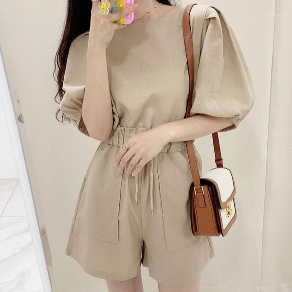 women's tracksuits korean chic summer retro round neck puff sleeve + elastic waist pocket casual wide leg shorts suit women, Gray
women's tracksuits korean chic summer retro round neck puff sleeve + elastic waist pocket casual wide leg shorts suit women, Gray