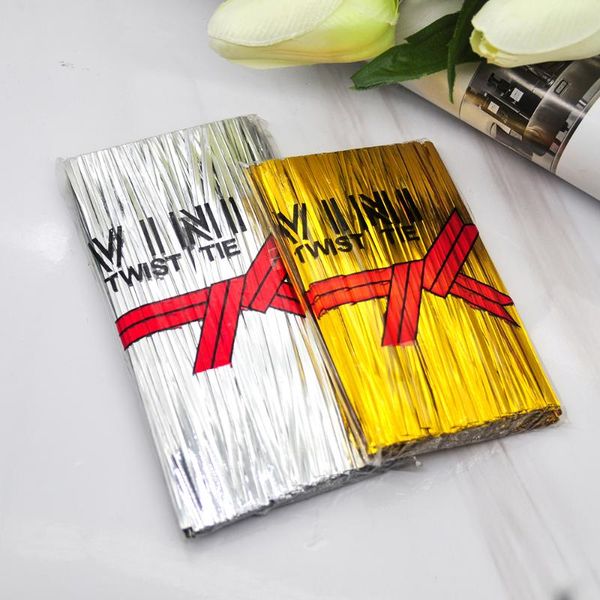 gift wrap 800pcs multicolor wire metallic twist ties for candy bag baking packaging cello bags ligation lollipop dessert sealing tie
gift wrap 800pcs multicolor wire metallic twist ties for candy bag baking packaging cello bags ligation lollipop dessert sealing tie