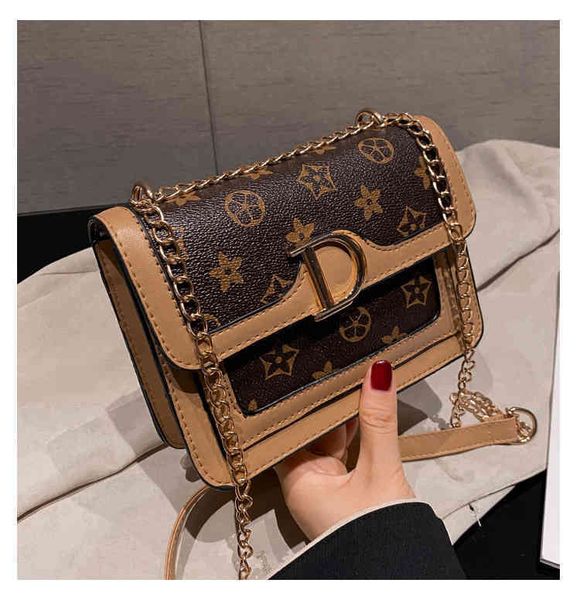 2022 factory wholesale new women's simple solid color versatile messenger chain small square bag fashion old flower armpit bag
2022 factory wholesale new women's simple solid color versatile messenger chain small square bag fashion old flower armpit bag