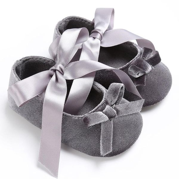 first walkers spring baby girlsborn princess bowknot shoes bow silk ribbon soft soled footwear
first walkers spring baby girlsborn princess bowknot shoes bow silk ribbon soft soled footwear