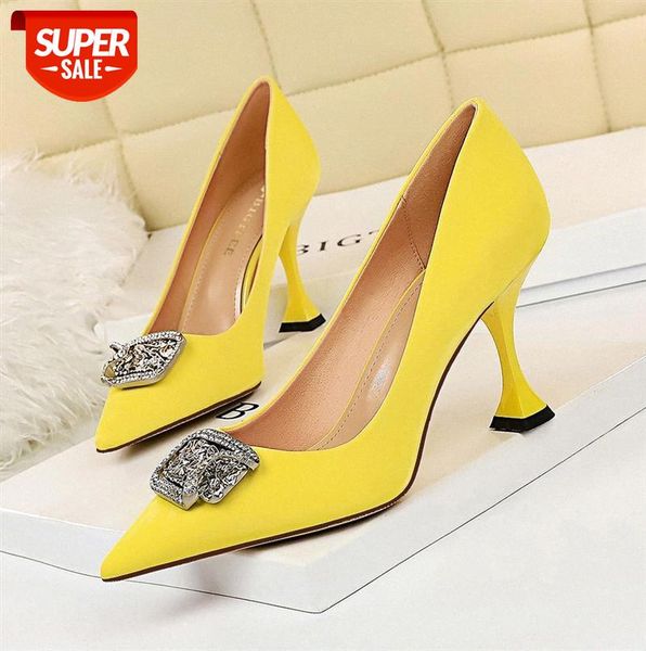282-3 european and american fashion cat with high heels shallow mouth pointed metal rhinestone buckle nightclub women's shoes #8m0l
282-3 european and american fashion cat with high heels shallow mouth pointed metal rhinestone buckle nightclub women's shoes #8m0l