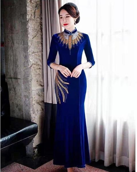ethnic clothing oversize 4xl velour sequin beaded winter cheongsam women slim velvet qipao elegant evening party dress half sleeve vest, Red
ethnic clothing oversize 4xl velour sequin beaded winter cheongsam women slim velvet qipao elegant evening party dress half sleeve vest, Red