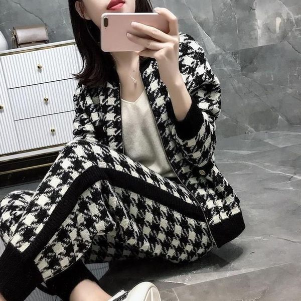 women's two piece pants houndstooth knit 2 set tracksuits fall winter women pullover sweater + harem suits sporting suit female y429, White
women's two piece pants houndstooth knit 2 set tracksuits fall winter women pullover sweater + harem suits sporting suit female y429, White