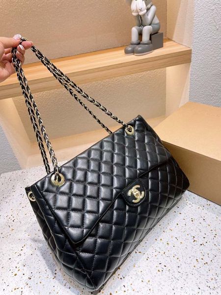 r bags women handbag crossbody messenger shoulder chain bag good quality leather purses ladies high capacity v-shape rhombic grid 02
r bags women handbag crossbody messenger shoulder chain bag good quality leather purses ladies high capacity v-shape rhombic grid 02