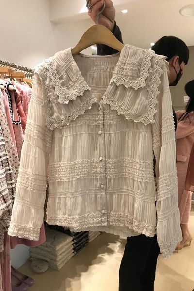 spring temperament lace lapel long sleeves versatile pleated shirt button-down blouse women women's blouses & shirts, White
spring temperament lace lapel long sleeves versatile pleated shirt button-down blouse women women's blouses & shirts, White
