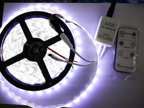 waterproof ip65 or ip20 led strip 300leds/5m smd cool/warm white red green blue light+single color ir controller strips
waterproof ip65 or ip20 led strip 300leds/5m smd cool/warm white red green blue light+single color ir controller strips